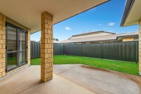 Photo of property in 49/64 Kawaha Point Road, Kawaha Point, Rotorua, 3010