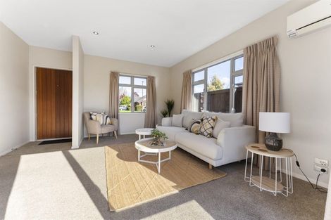 Photo of property in 2/12 Mounter Avenue, Northwood, Christchurch, 8051