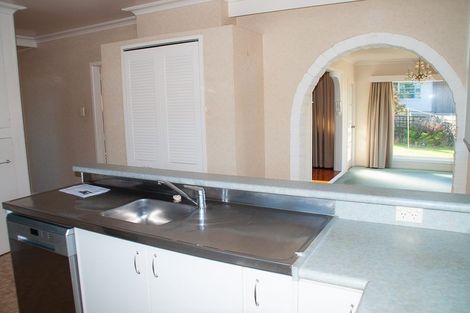 Photo of property in 173 Ngatai Road, Otumoetai, Tauranga, 3110