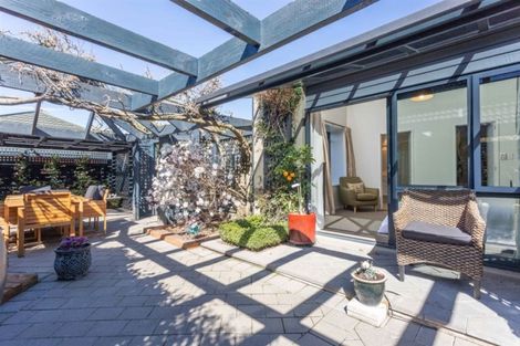 Photo of property in 11 Cricklewood Place, Avonhead, Christchurch, 8042