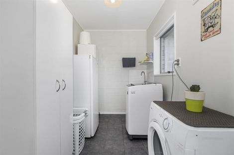 Photo of property in 27 Roys Road, Parkvale, Tauranga, 3112