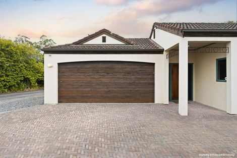 Photo of property in 84u4 Braid Road, St Andrews, Hamilton, 3200