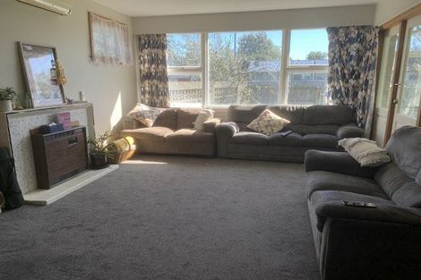 Photo of property in 39 Skerten Avenue, Hornby, Christchurch, 8042