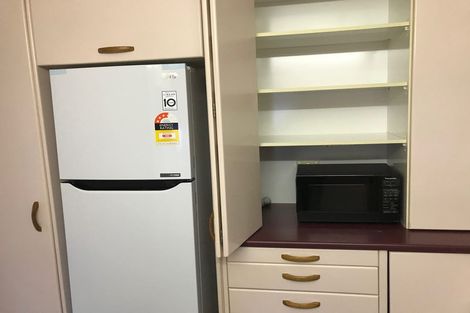 Photo of property in 10 Glenvar Close, Torbay, Auckland, 0630