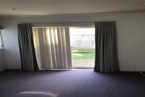 Photo of property in 70c Kayes Road, Pukekohe, 2120