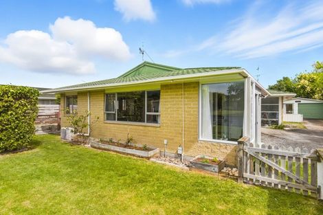 Photo of property in 26a Matai Street, Waikanae, 5036