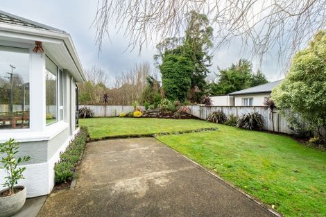 Photo of property in 10 Mahuri Road, Otatara, Invercargill, 9879
