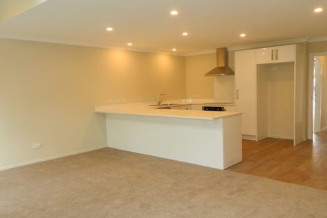 Photo of property in 19u7 Collins Avenue, Tawa, Wellington, 5028