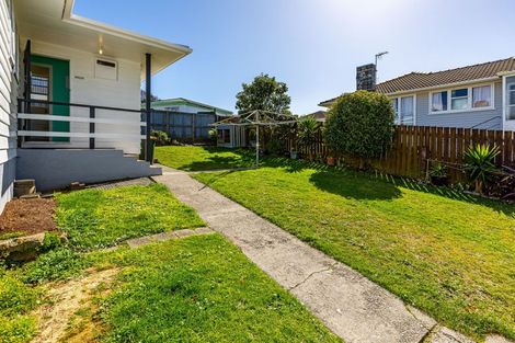 Photo of property in 1 Caduceus Place, Ascot Park, Porirua, 5024