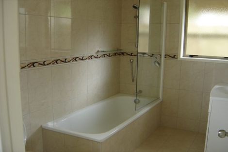 Photo of property in 8 Careen Grove, Gulf Harbour, Whangaparaoa, 0930