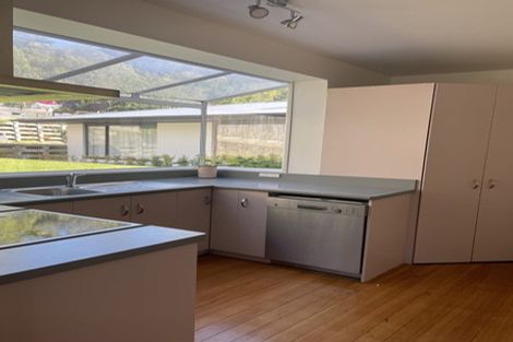 Photo of property in 52 Rossmore Terrace, Cashmere, Christchurch, 8022