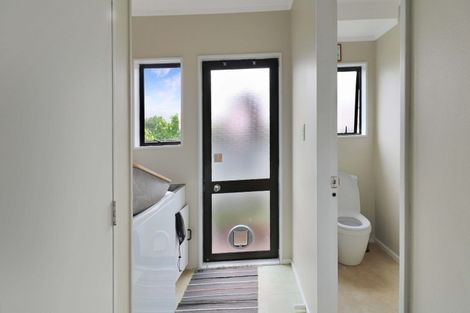 Photo of property in 3b Bush Street, Naenae, Lower Hutt, 5011