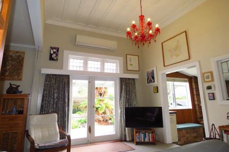 Photo of property in 47 Wakefield Street, Westport, 7825