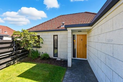 Photo of property in 5/4 Broadbent Street, Riccarton, Christchurch, 8041