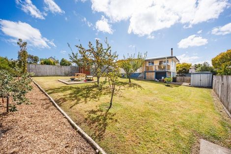 Photo of property in 10 Heatherlea Heights, Feilding, 4702