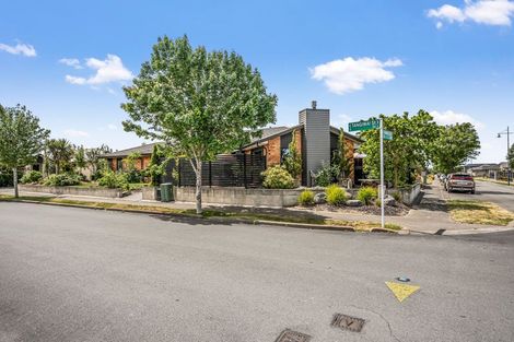 Photo of property in 15 Kawari Drive, Pegasus, 7612