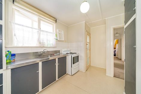 Photo of property in 33 Leicester Street, Cannons Creek, Porirua, 5024