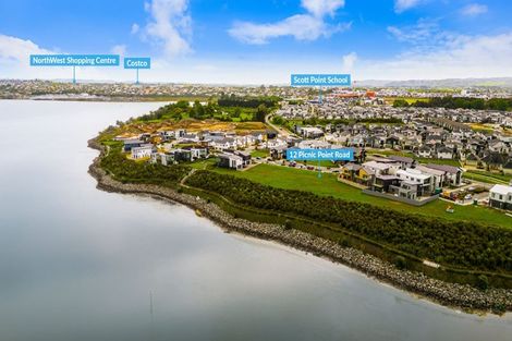 Photo of property in 12 Picnic Point Road, Hobsonville, 0616