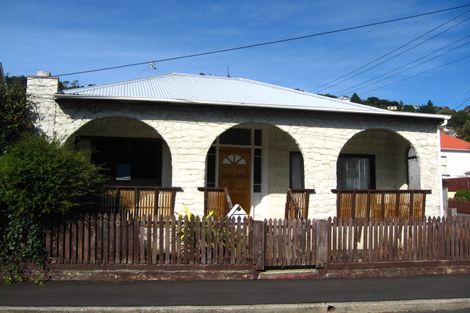 Photo of property in 2 Queensberry Street, North East Valley, Dunedin, 9010