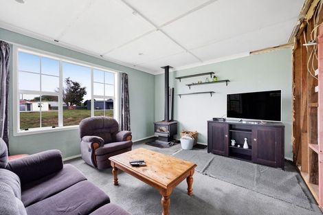 Photo of property in 8-10 Egmont Street, Normanby, Hawera, 4614