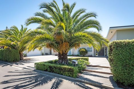 Photo of property in 47 Oakgrove Drive, Rangiora, 7400