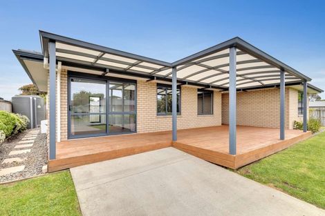 Photo of property in 4 Buckingham Place, Springvale, Whanganui, 4501