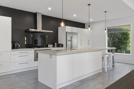 Photo of property in 60 Dalmore Way, Acacia Bay, Taupo, 3385