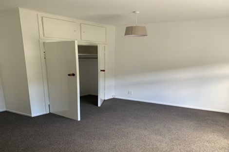 Photo of property in 200 Queens Drive, Lyall Bay, Wellington, 6022