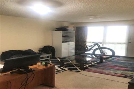 Photo of property in 25 Finnimore Terrace, Vogeltown, Wellington, 6021