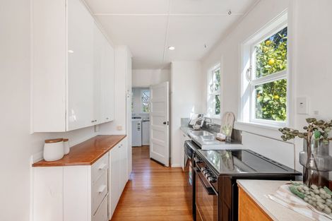 Photo of property in 16 Balgay Street, Upper Riccarton, Christchurch, 8041