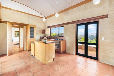 Photo of property in 12 Kukupa Road, Sunnyvale, Auckland, 0612