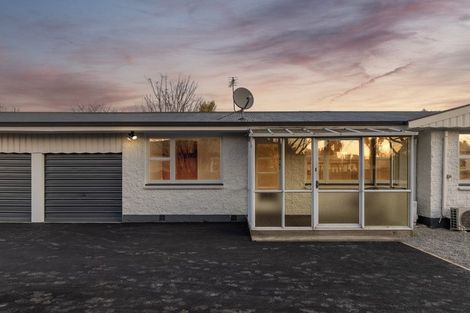 Photo of property in 2/83 Cranford Street, St Albans, Christchurch, 8014