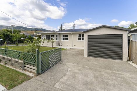 Photo of property in 42 Marsden Road, Stoke, Nelson, 7011