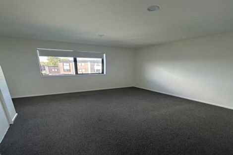 Photo of property in 9/327 Glengarry Road, Glen Eden, Auckland, 0602