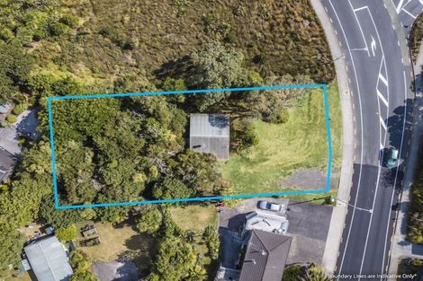 Photo of property in 1088 Beach Road, Torbay, Auckland, 0630