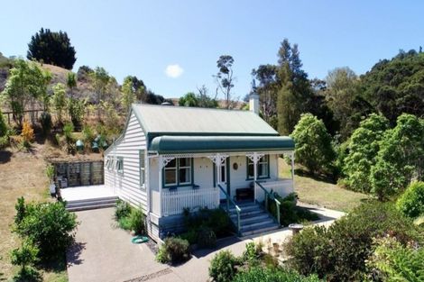 Photo of property in 152 Moewai Road, Whitianga, 3591