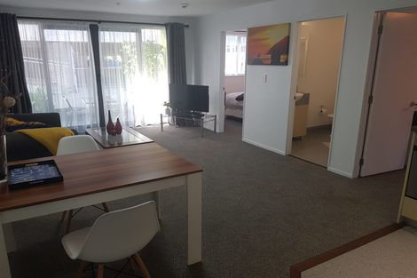 Photo of property in Dual Apartments, 203/142u Vivian Street, Te Aro, Wellington, 6011