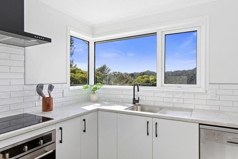 Photo of property in 201 Holborn Drive, Stokes Valley, Lower Hutt, 5019