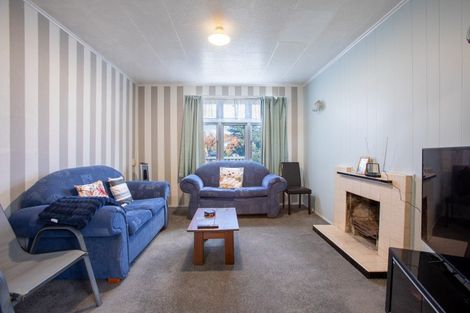 Photo of property in 10 Seddon Street, Dannevirke, 4930