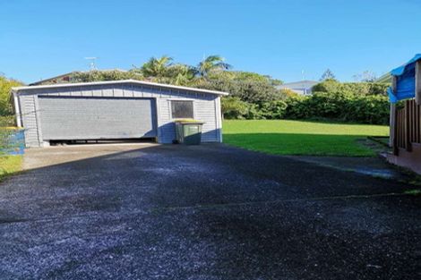 Photo of property in 26 Salamanca Road, Sunnynook, Auckland, 0620