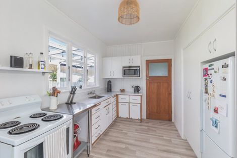 Photo of property in 13 Barling Street, Himatangi Beach, Foxton, 4891