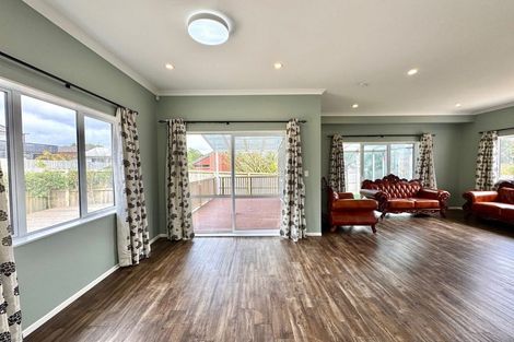 Photo of property in 152 Hill Road, The Gardens, Auckland, 2105
