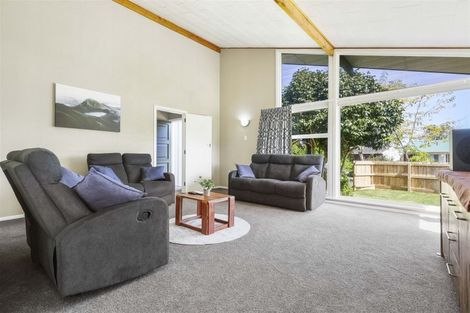 Photo of property in 18 Hooker Avenue, Chedworth, Hamilton, 3210