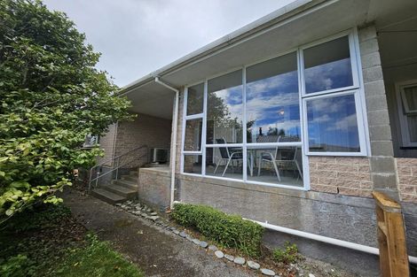 Photo of property in 27 Domain Terrace, Karoro, Greymouth, 7805