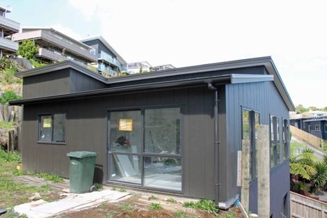 Photo of property in 14 Lavender Close, Spotswood, New Plymouth, 4310