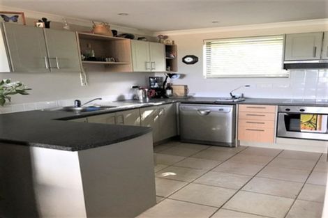 Photo of property in 12/5 Monte Cassino Place, Birkdale, Auckland, 0626