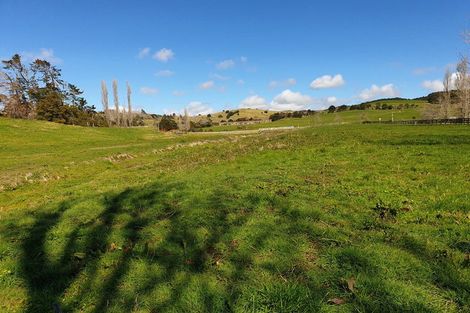 Photo of property in 42 Jumna Road, Maungaturoto, 0587