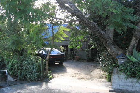 Photo of property in 129 Chaucer Road, Hospital Hill, Napier, 4110