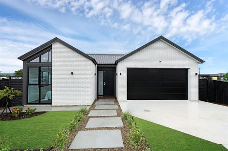 Photo of property in 22 Kakano Street, Clevedon, 2582