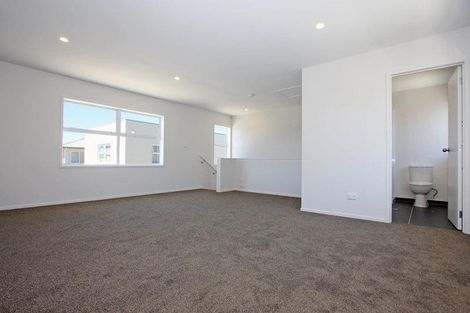 Photo of property in 43 Treestump Road, Takanini, 2112